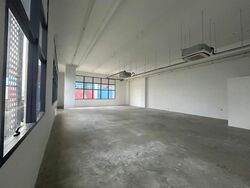 Hh @ Kallang (D13), Factory #559562981